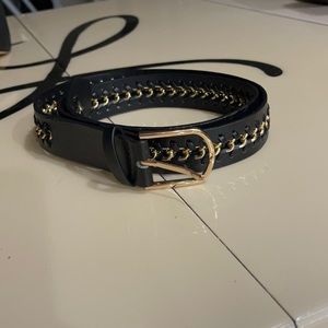Black and gold belt